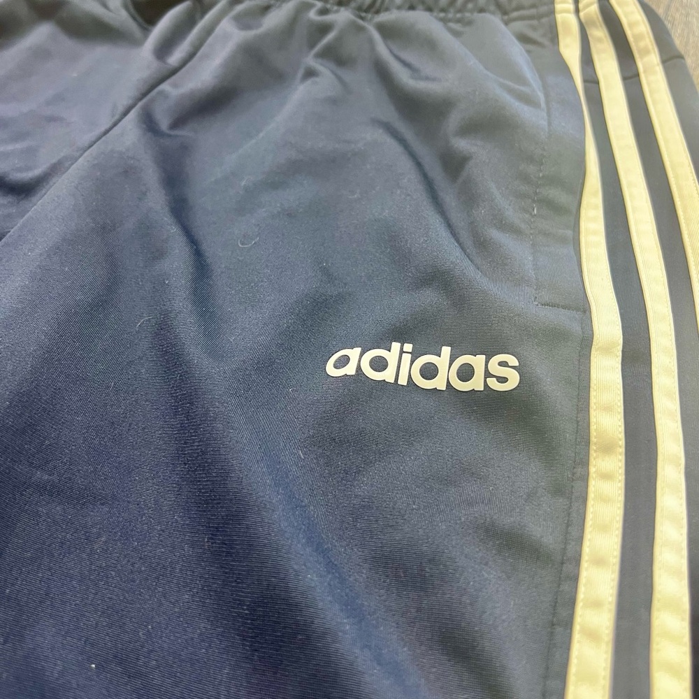Men’s Adidas Sweats - Picture 3 of 4